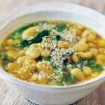 Garlic Butterbean & Kale Soup